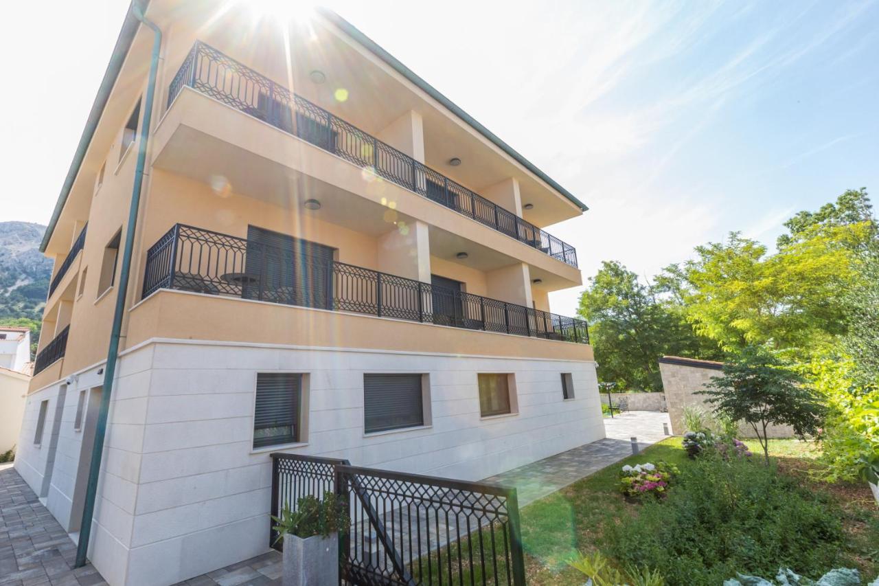 Vila Iris Baska 2 Hotel Eksteriør billede