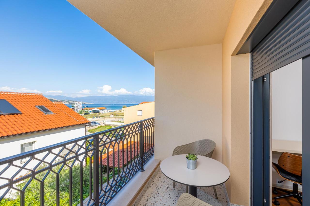 Vila Iris Baska 2 Hotel Eksteriør billede