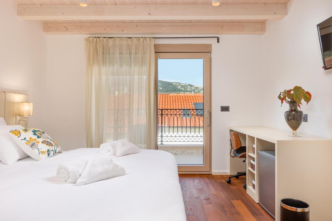 Vila Iris Baska 2 Hotel Eksteriør billede